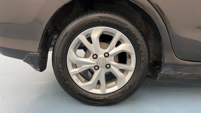 Second-hand 2019 Honda Amaze V Petrol BSIV for sale in Lucknow-18