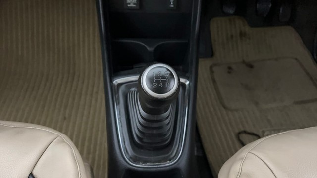 Second-hand 2019 Honda Amaze V Petrol BSIV for sale in Lucknow-12