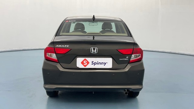 Second-hand 2019 Honda Amaze V Petrol BSIV for sale in Lucknow-4