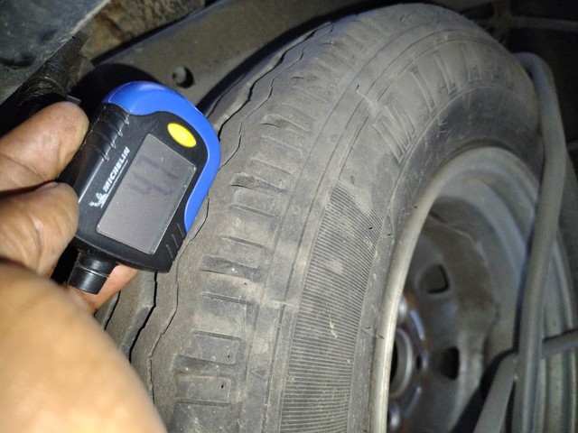 Second-hand 2021 Maruti Eeco 5 Seater AC BSVI for sale in Visakhapatnam-21