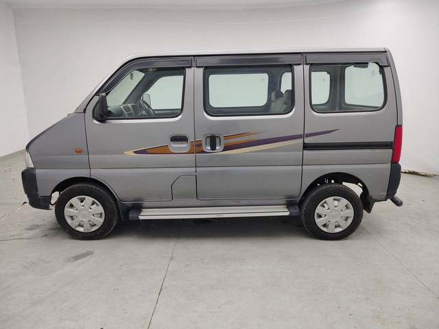 Second-hand 2021 Maruti Eeco 5 Seater AC BSVI for sale in Visakhapatnam-6