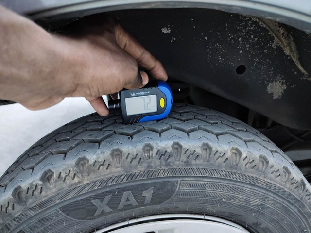 Second-hand 2021 Maruti Eeco 5 Seater AC BSVI for sale in Visakhapatnam-29