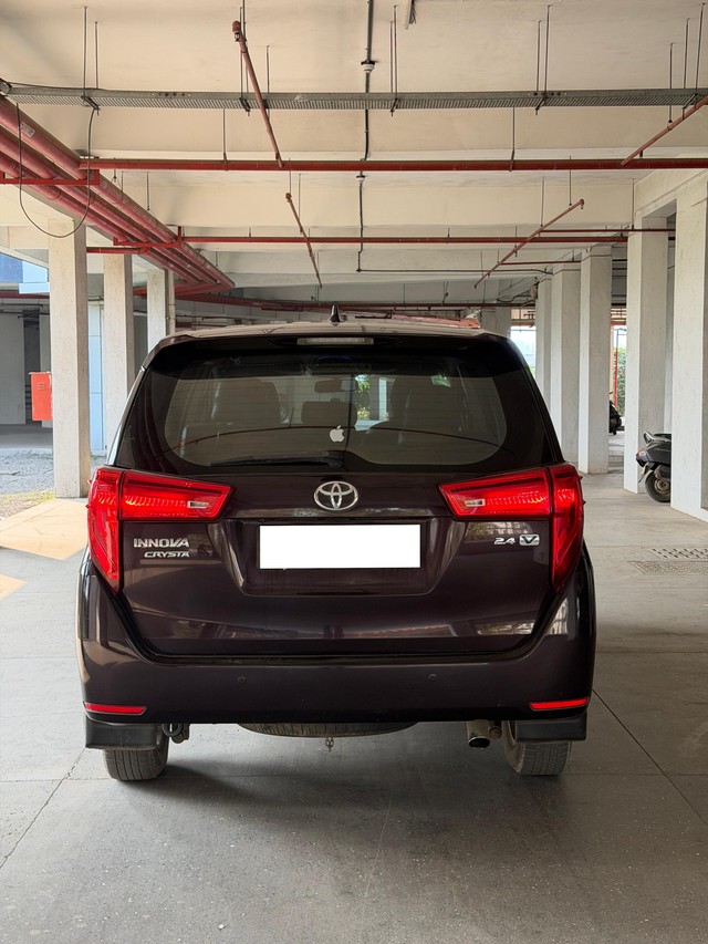 Second-hand 2016 Toyota Innova Crysta 2.4 VX MT 8S BSIV for sale in Thane-1