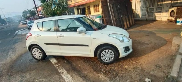 Second-hand 2016 Maruti Swift VXI for sale in Jhabua-6