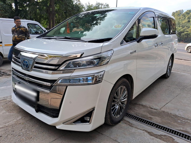 Second-hand 2021 Toyota Vellfire Executive Lounge BSVI for sale in Gurgaon-14