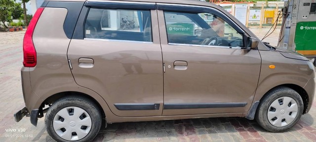Second-hand 2024 Maruti Wagon R VXI CNG for sale in Kanpur Dehat-3