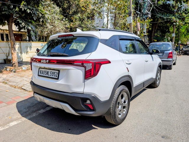 Second-hand 2024 Kia Seltos HTK Plus Diesel for sale in Bangalore-10