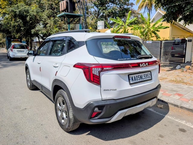 Second-hand 2024 Kia Seltos HTK Plus Diesel for sale in Bangalore-11