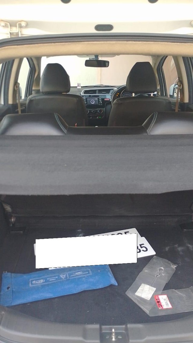 Second-hand 2015 Honda Jazz 1.2 SV i VTEC for sale in Nagpur-7