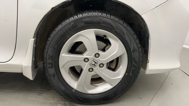 Second-hand 2016 Honda City V MT for sale in Jaipur-17