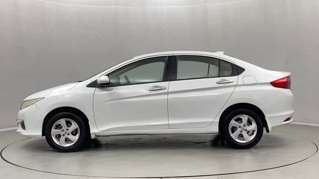 Second-hand 2016 Honda City V MT for sale in Jaipur-6