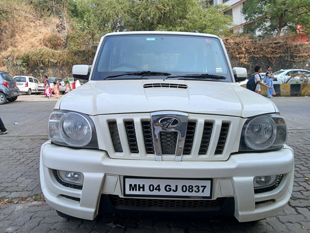 Second-hand 2013 Mahindra Scorpio EX for sale in Mumbai-4