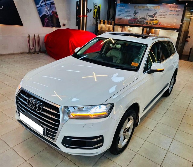 Second-hand 2016 Audi Q7 45 TDI Quattro Premium Plus for sale in Mumbai-5
