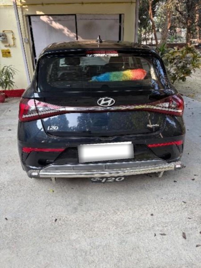 Second-hand 2025 Hyundai i20 Sportz for sale in Varanasi-7