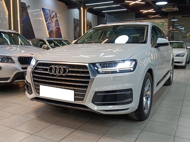 Second-hand 2016 Audi Q7 45 TDI Quattro Premium Plus for sale in Nashik-1