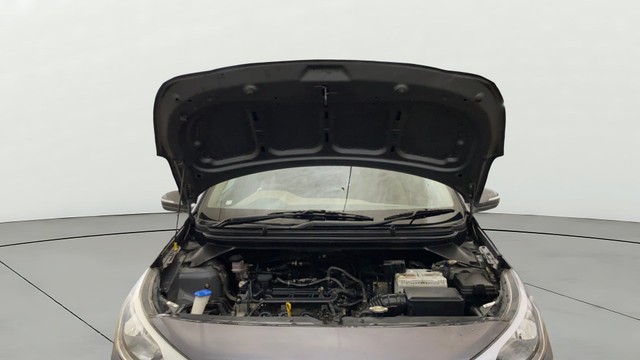 Second-hand 2018 Hyundai i20 1.2 Spotz for sale in Noida-9