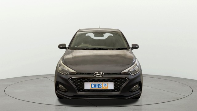 Second-hand 2018 Hyundai i20 1.2 Spotz for sale in Noida-7