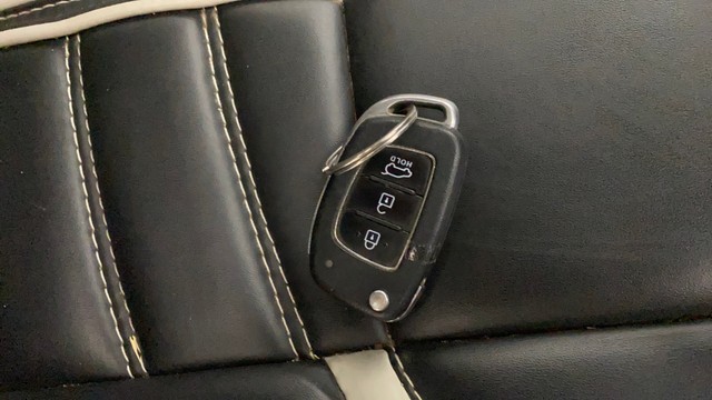 Hyundai Venue S BSIV Second-hand 2019 Hyundai Venue S BSIV for sale in Bangalore-21