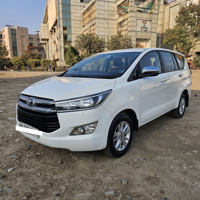 Second-hand 2019 Toyota Innova Crysta 2.4 G Plus MT BSIV for sale in New Delhi-4