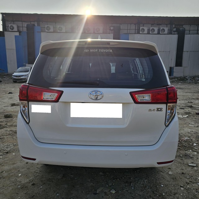 Second-hand 2019 Toyota Innova Crysta 2.4 G Plus MT BSIV for sale in New Delhi-2
