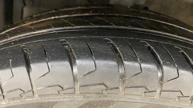 Second-hand 2016 Maruti Suzuki Swift Dzire VXI Optional for sale in Hyderabad-5