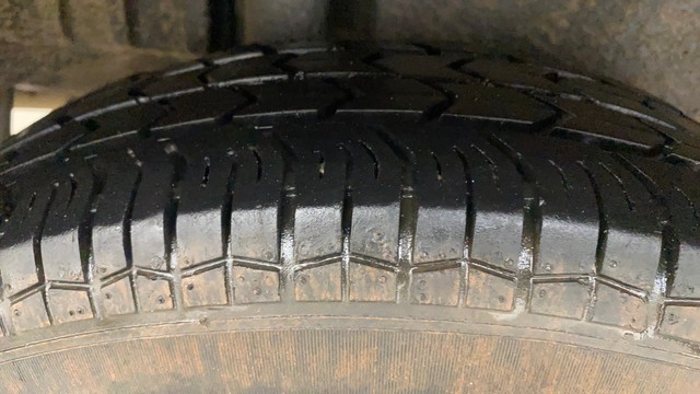 Second-hand 2016 Maruti Suzuki Swift Dzire VXI Optional for sale in Hyderabad-9