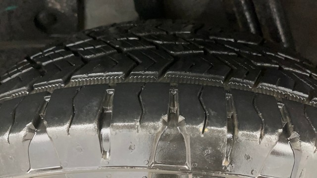 Second-hand 2021 Renault Duster RXZ Turbo CVT for sale in Noida-29