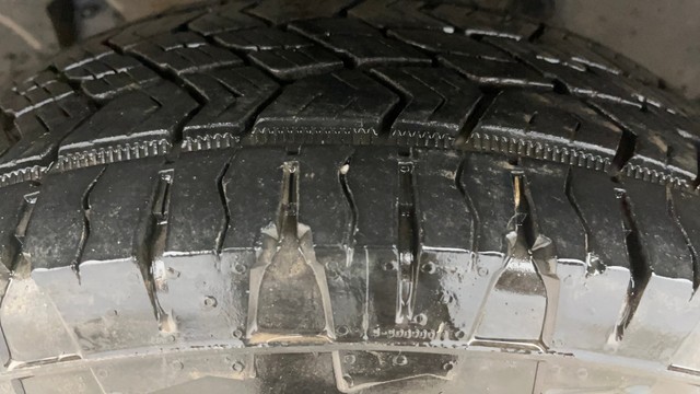 Second-hand 2021 Renault Duster RXZ Turbo CVT for sale in Noida-30