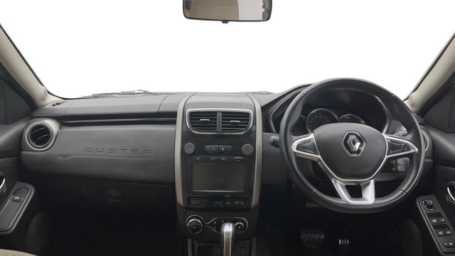 Second-hand 2021 Renault Duster RXZ Turbo CVT for sale in Noida-10