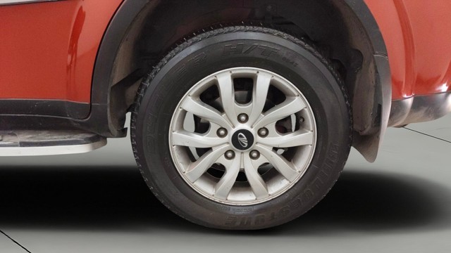 Mahindra XUV500 W9 Second-hand 2017 Mahindra XUV500 W9 for sale in Pune-27