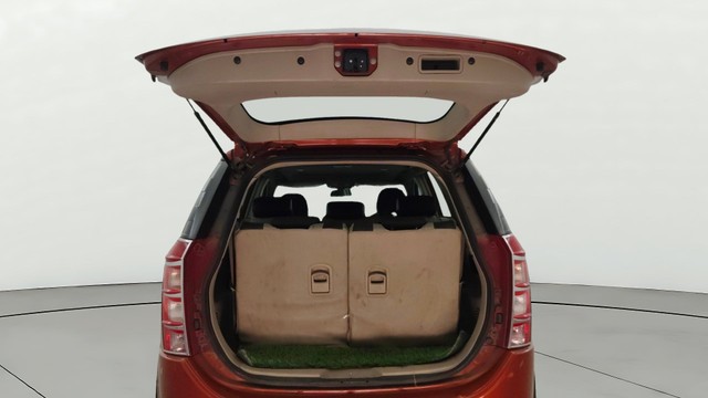 Mahindra XUV500 W9 Second-hand 2017 Mahindra XUV500 W9 for sale in Pune-20