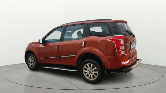 Mahindra XUV500 W9 Second-hand 2017 Mahindra XUV500 W9 for sale in Pune-4