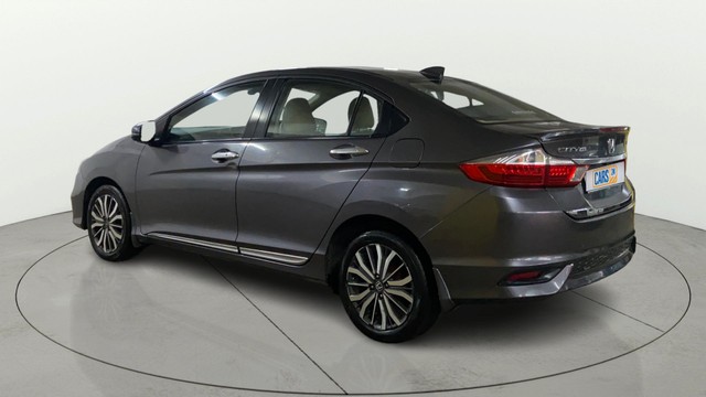 Second-hand 2018 Honda City i-VTEC CVT ZX for sale in Surat-4