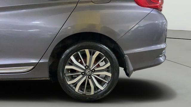 Second-hand 2018 Honda City i-VTEC CVT ZX for sale in Surat-27