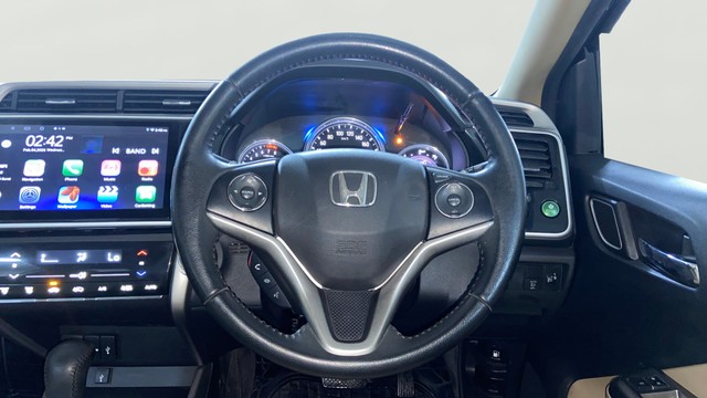 Second-hand 2018 Honda City i-VTEC CVT ZX for sale in Surat-12