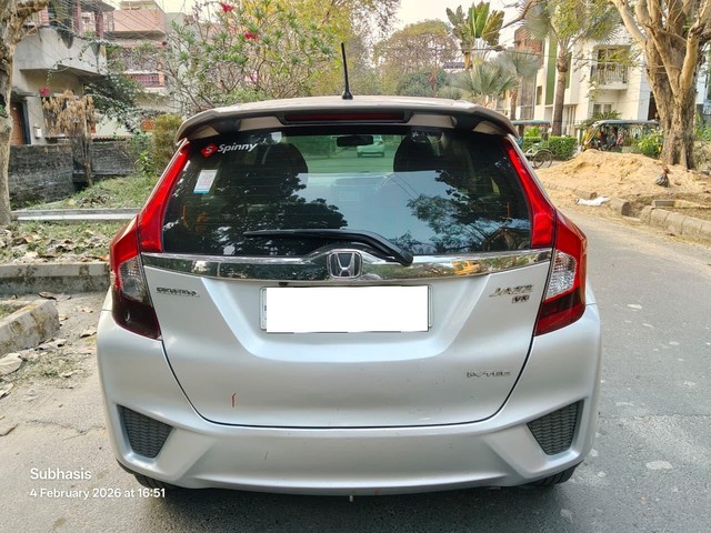 Second-hand 2018 Honda Jazz 1.2 VX i VTEC for sale in Kolkata-2