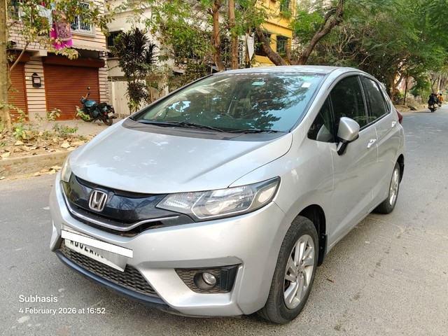 Second-hand 2018 Honda Jazz 1.2 VX i VTEC for sale in Kolkata-5