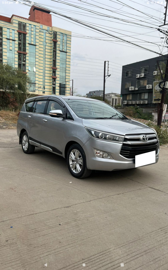 Second-hand 2016 Toyota Innova 2.5 ZX Diesel 7 Seater for sale in Indore-4