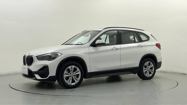 Second-hand 2021 BMW X1 sDrive20i SportX for sale in Pune-2