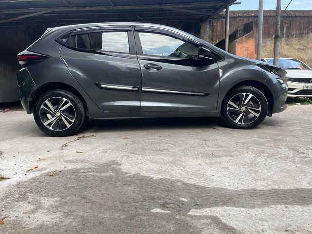 Second-hand 2022 Tata Altroz XZ BSVI for sale in Kolkata-1