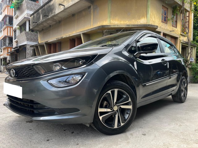 Second-hand 2022 Tata Altroz XZ BSVI for sale in Kolkata-10