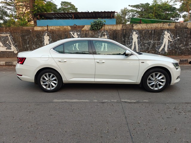 Second-hand 2017 Skoda Superb LK 1.8 TSI AT for sale in Mumbai