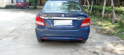 Maruti Suzuki Swift Dzire LXI Second-hand 2017 Maruti Suzuki Swift Dzire LXI for sale in Noida