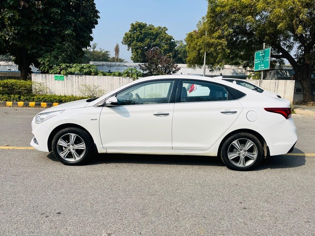 Second-hand 2018 Hyundai Verna VTVT 1.6 AT SX Option for sale in New Delhi-3