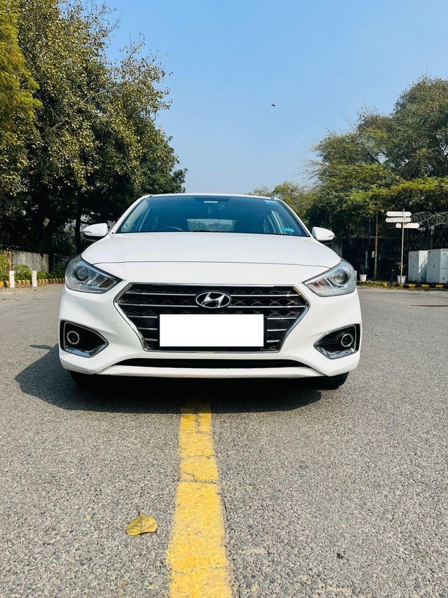 Second-hand 2018 Hyundai Verna VTVT 1.6 AT SX Option for sale in New Delhi-5