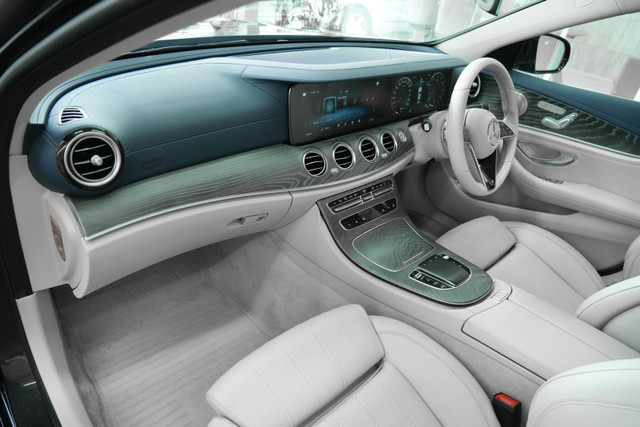 Second-hand 2023 Mercedes-Benz E-Class Exclusive E 200 BSVI for sale in Gurgaon-9