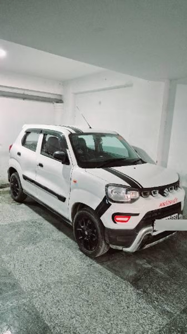 Second-hand 2022 Maruti S-Presso VXI Opt CNG for sale in New Delhi-1