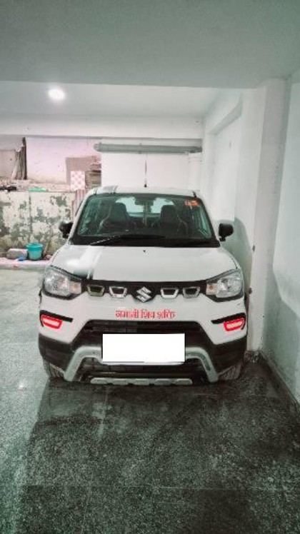 Second-hand 2022 Maruti S-Presso VXI Opt CNG for sale in New Delhi