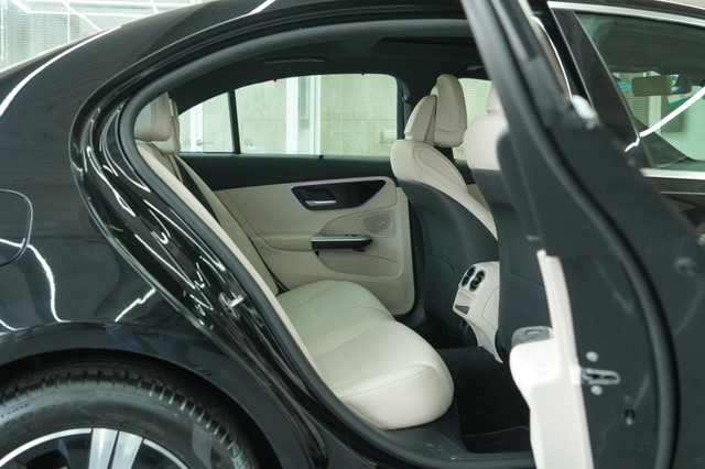 Second-hand 2024 Mercedes-Benz C-Class C 200 for sale in Gurgaon-14