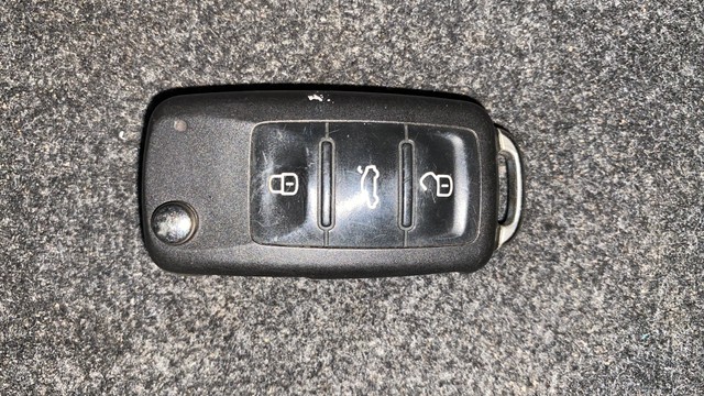 Volkswagen Ameo 1.2 MPI Comfortline Second-hand 2017 Volkswagen Ameo 1.2 MPI Comfortline for sale in Kochi-21